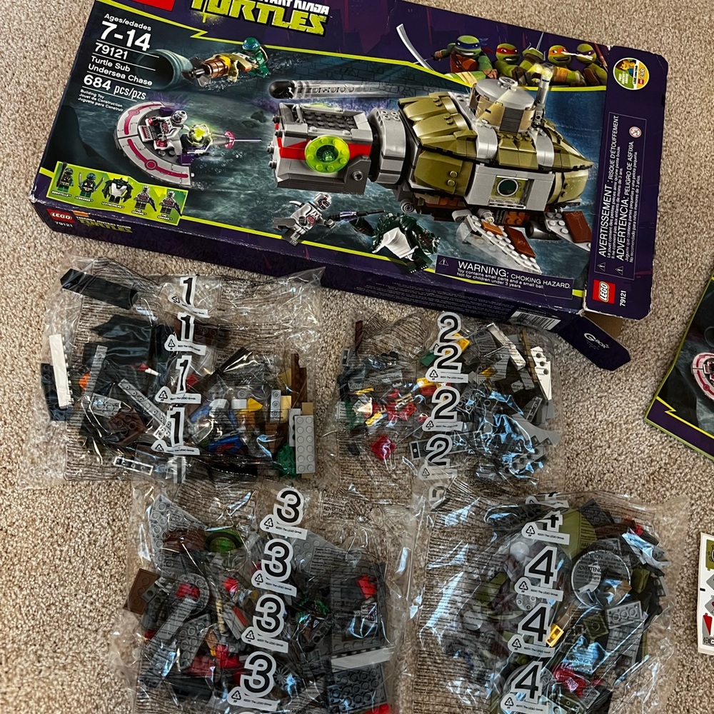 LEGO Teenage Mutant Ninja Turtles Set 79121 Turtle Sub Undersea Chase - Picture 5 of 11